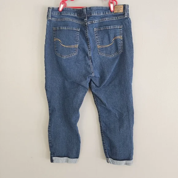 Signature by Levi Strauss Women's cropped cuffed Jeans - Blue Denim size 18 - Picture 3 of 7